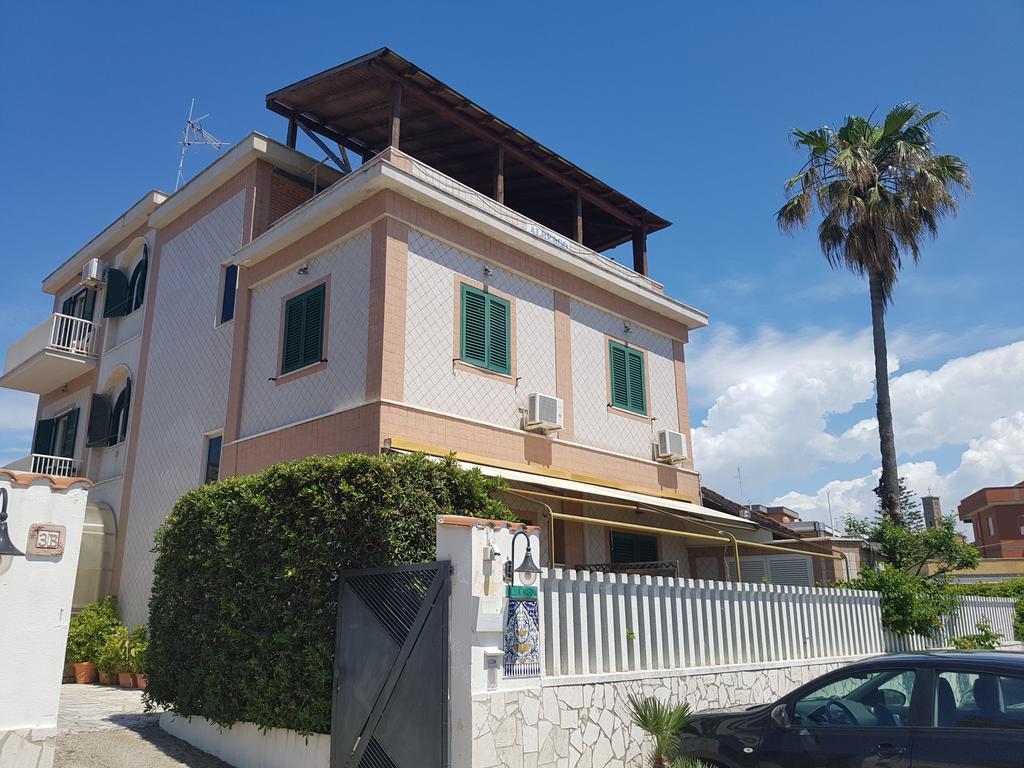 Albergo Villa Marina Anzio Exteriör bild